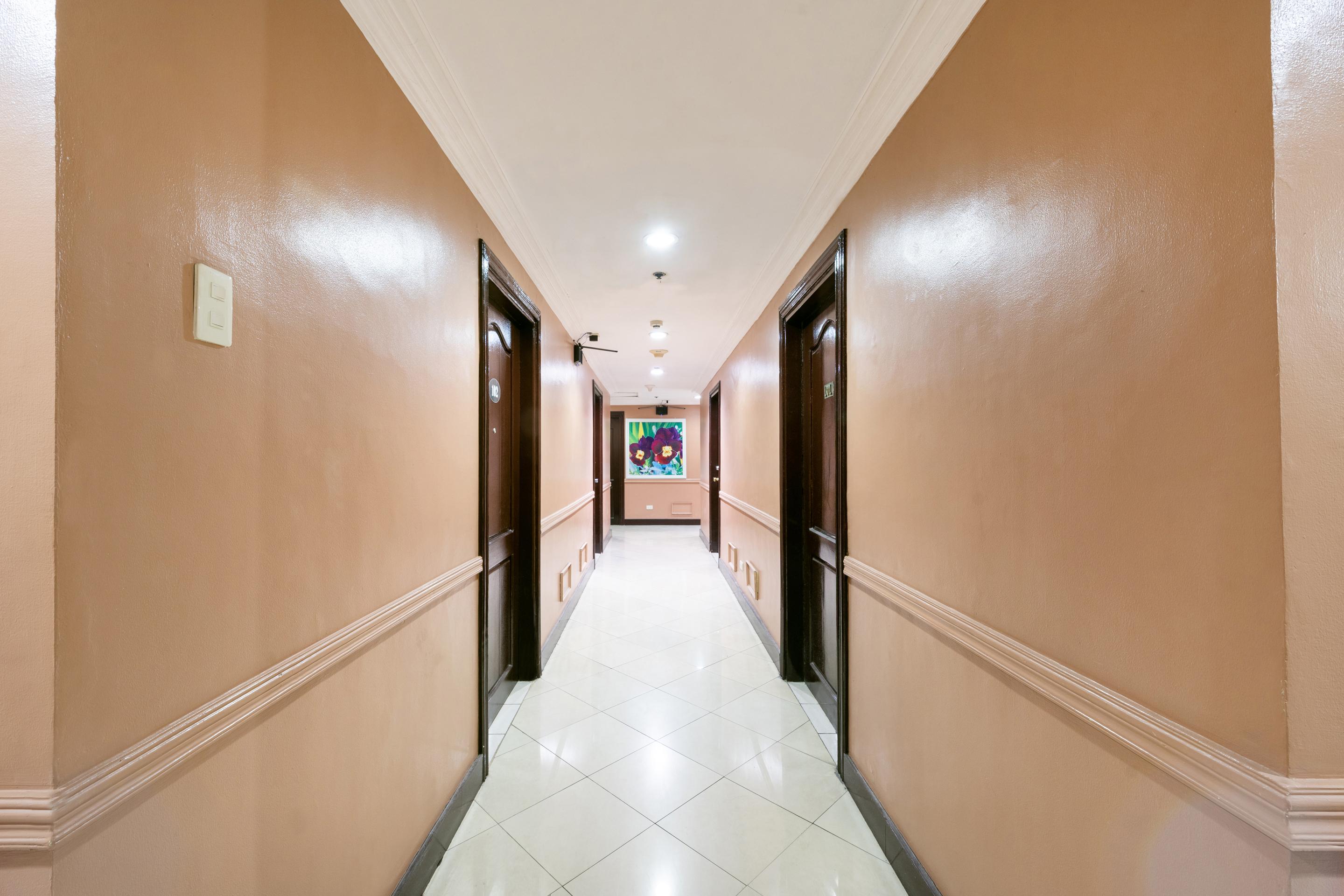 Oyo 115 Northridge Mansions Hotel Quezon City Ngoại thất bức ảnh