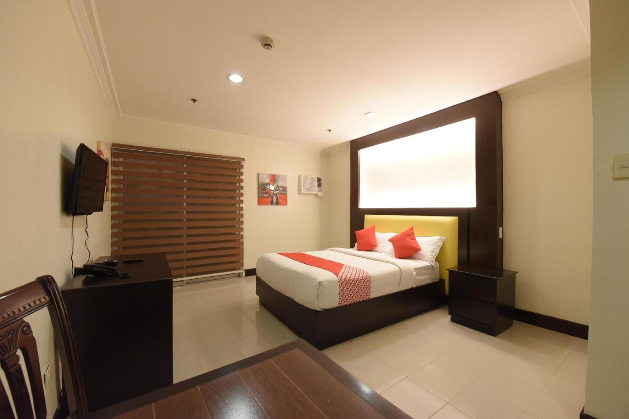 Oyo 115 Northridge Mansions Hotel Quezon City Ngoại thất bức ảnh