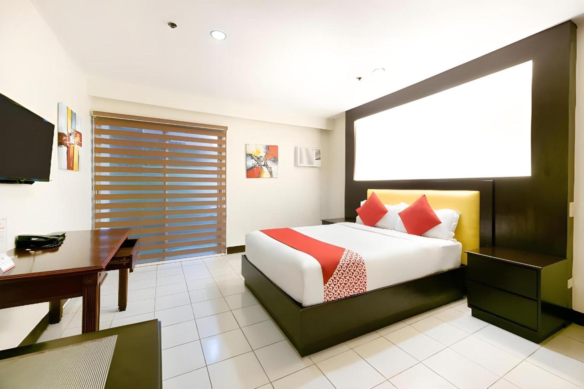 Oyo 115 Northridge Mansions Hotel Quezon City Ngoại thất bức ảnh